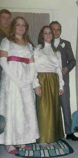 janetjudypromnight.jpg